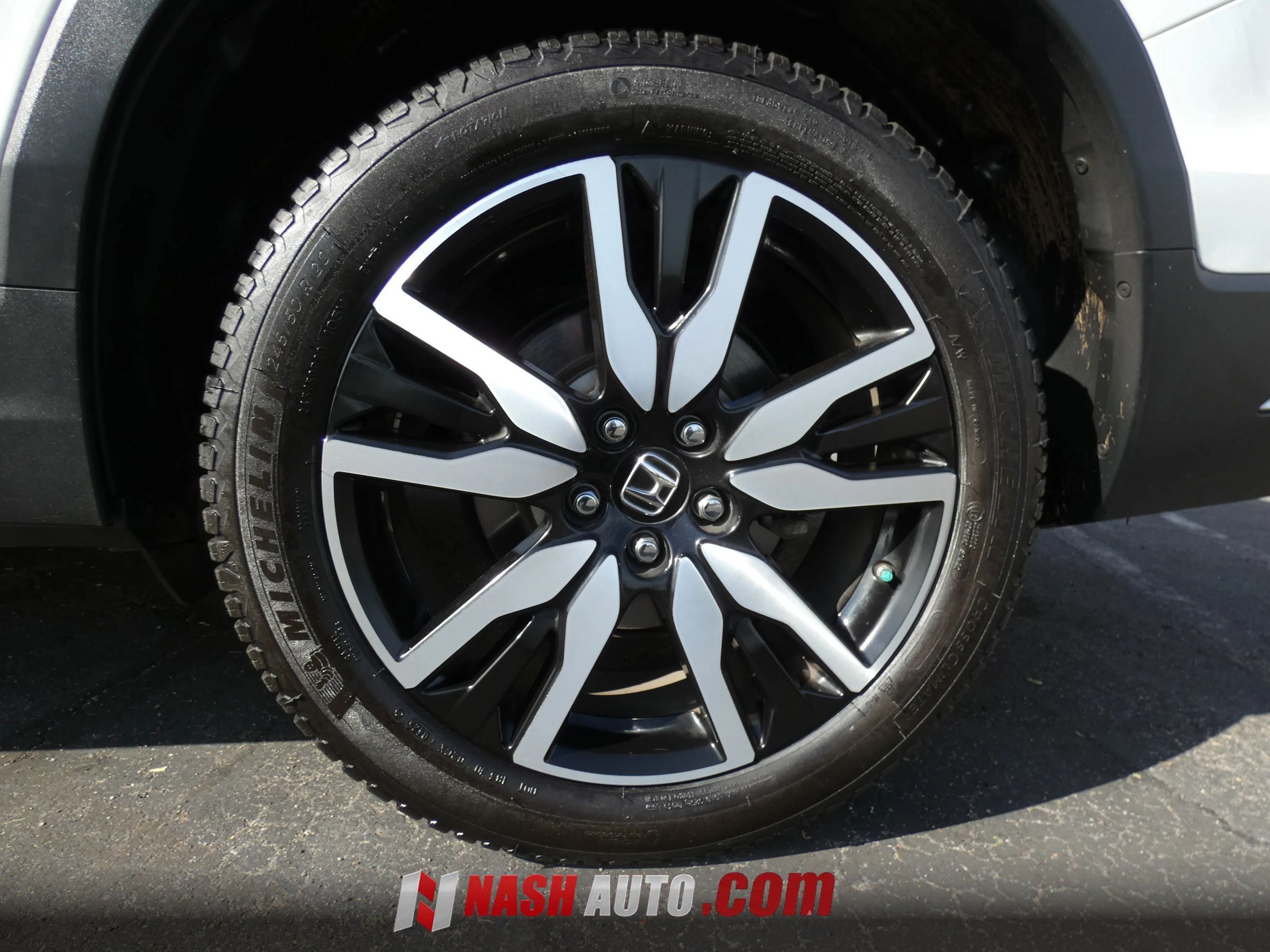 Used 2019 Honda Pilot Touring image 20