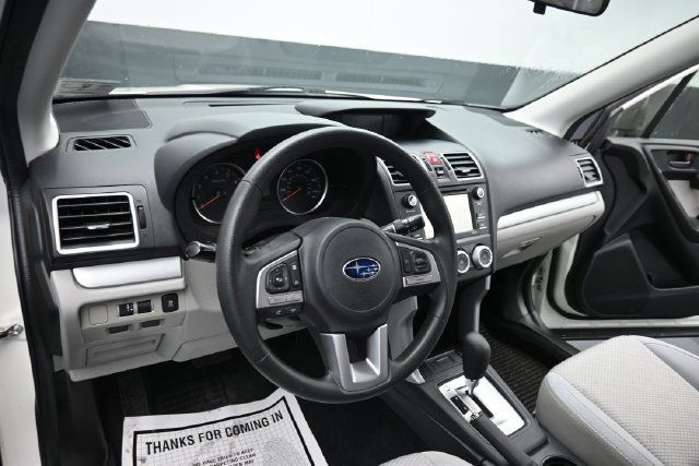 Used 2018 Subaru Forester 2.5i AWD/4WD image 13