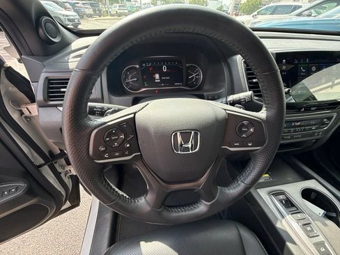 Used 2024 Honda Passport EX-L image 17