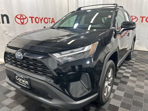 Used 2024 Toyota RAV4 LE image 3