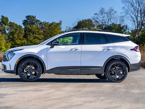 Used 2025 Kia Sportage X-Line w/ Premium Package image 4
