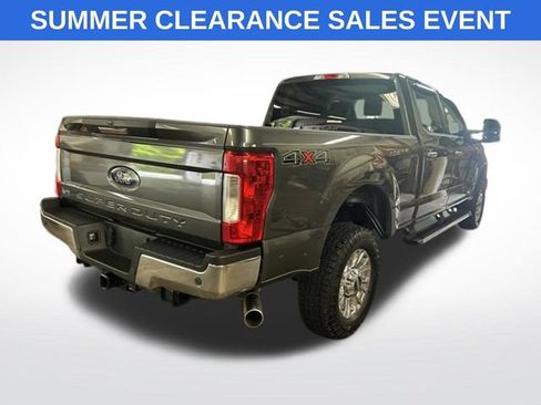 Used 2019 Ford F250 XLT w/ XLT Premium Package AWD/4WD image 5