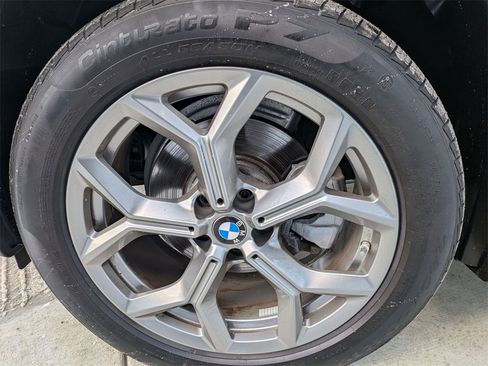 Used 2023 BMW X3 xDrive30i w/ Premium Package image 9