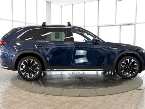 Certified 2024 MAZDA CX-90 Plug-In Hybrid w/ Premium Plus image 9