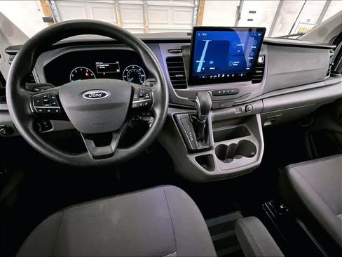 Used 2022 Ford Transit 350 XLT RWD image 5