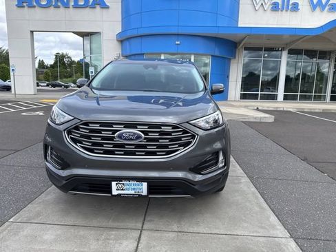 Used 2024 Ford Edge Titanium AWD/4WD image 12