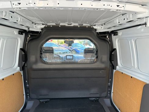Used 2022 Ford Transit Connect XL FWD image 25