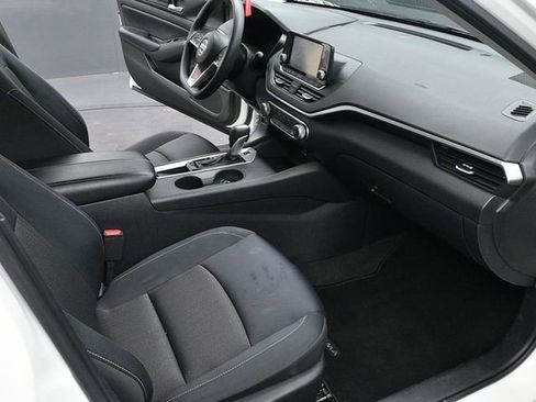 Used 2021 Nissan Altima 2.5 S image 10