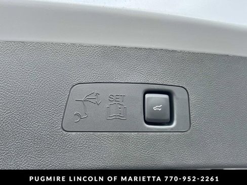 New 2026 Lincoln Corsair Premiere image 48