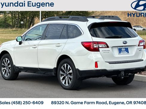 Used 2017 Subaru Outback 3.6R Limited AWD/4WD image 6