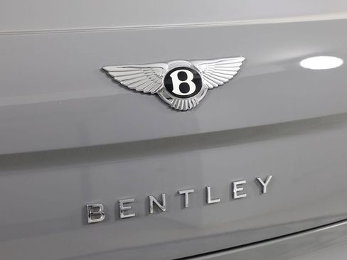 Used 2023 Bentley Flying Spur S V8 AWD/4WD image 15