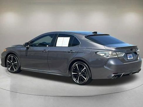 Used 2018 Toyota Camry XSE w/ Audio Package FWD image 4