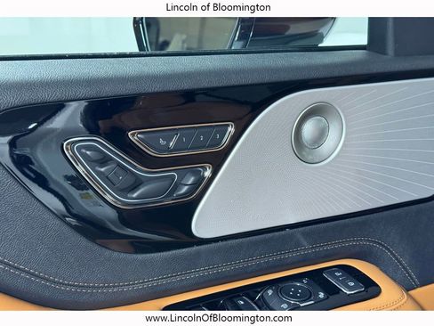 New 2026 Lincoln Aviator Black Label AWD/4WD image 21