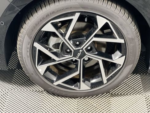 New 2025 Kia K5 EX image 12