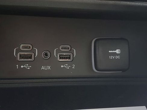 New 2026 Jeep Grand Cherokee L 2WD image 32