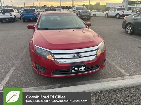 Used 2012 Ford Fusion SE FWD image 3