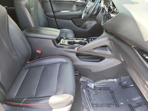 Used 2023 Buick Envision Essence w/ Sport Touring Package AWD/4WD image 18