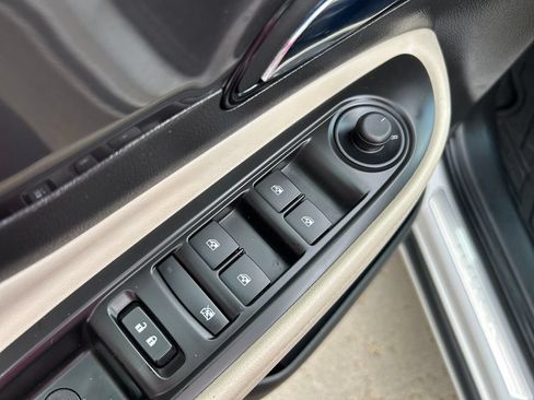 Used 2018 Buick Encore Preferred w/ LPO, Road Trip Package FWD image 11