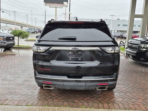 Used 2019 Chevrolet Traverse Premier w/ Redline Edition FWD image 5
