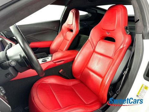 Used 2015 Chevrolet Corvette Z06 w/ 3LZ Preferred Equipment Group RWD image 11
