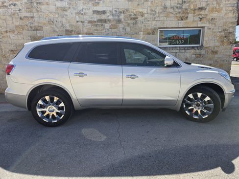 Used 2012 Buick Enclave Premium w/ Trailering Provision Package FWD image 20