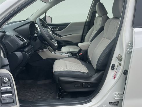 Used 2019 Subaru Forester Premium AWD/4WD image 25