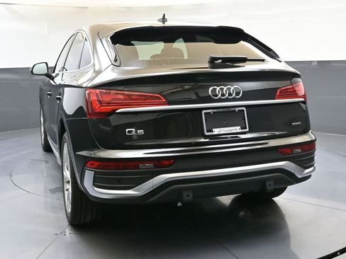 Certified 2025 Audi Q5 2.0T Premium Plus w/ Premium Plus Package image 4