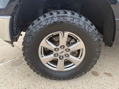 Used 2018 Ford F150 XLT w/ Equipment Group 301A Mid AWD/4WD image 9