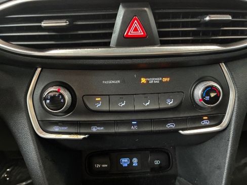 Used 2019 Hyundai Santa Fe SE FWD image 19
