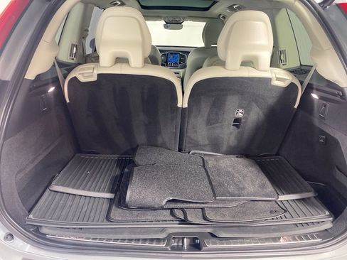 Used 2024 Volvo XC90 B6 Ultimate w/ Protection Package Premier AWD/4WD image 29