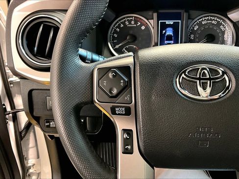 Used 2023 Toyota Tacoma Limited AWD/4WD image 23