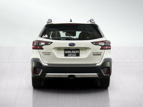 Used 2020 Subaru Outback Touring XT AWD/4WD image 4