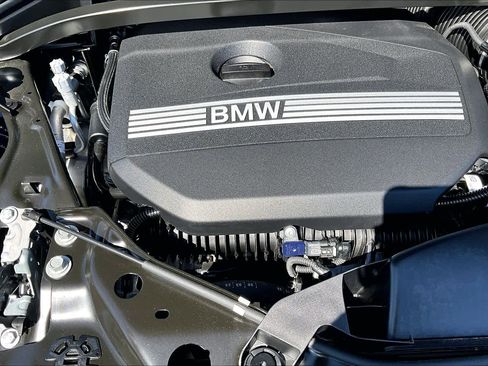 Used 2025 BMW X1 xDrive28i w/ Premium Package image 32