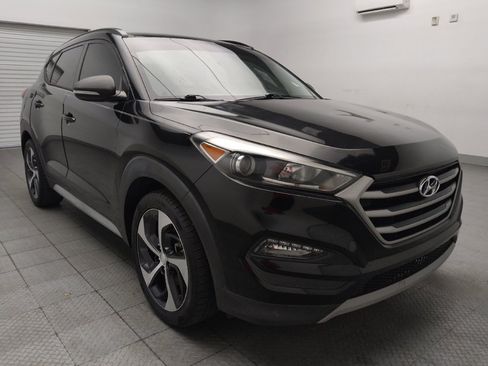 Used 2017 Hyundai Tucson Value w/ Cargo Package FWD image 13