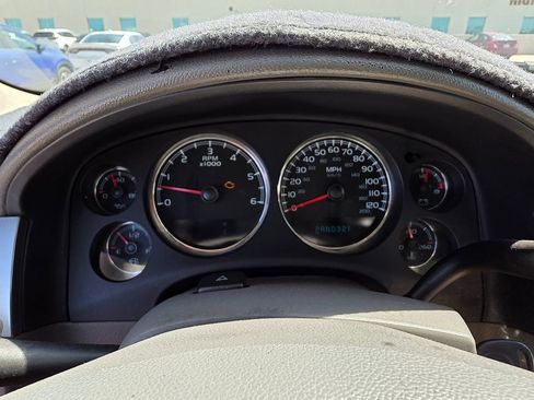 Used 2007 Chevrolet Avalanche LS image 16