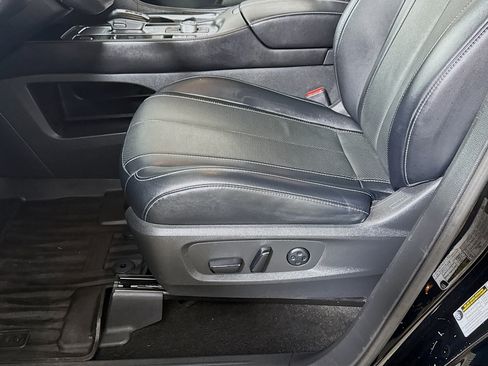 Used 2023 INFINITI QX60 Luxe w/ Cargo Package AWD/4WD image 21
