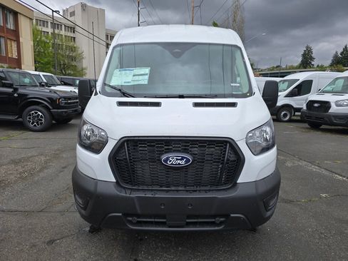 New 2026 Ford Transit 250 148 Medium Roof RWD image 2