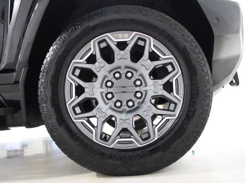 Used 2025 GMC Hummer EV 3X AWD/4WD image 74