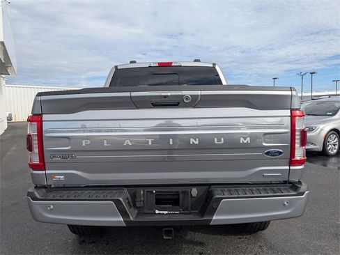 Used 2023 Ford F150 Platinum image 5