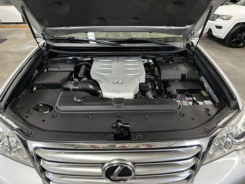 Used 2012 Lexus GX 460 Premium AWD/4WD image 9