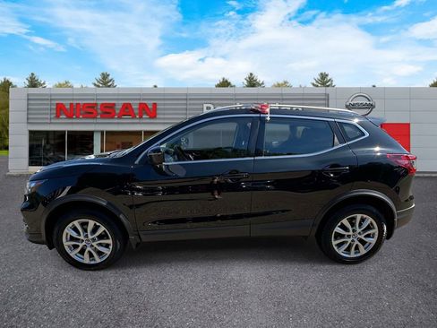 Certified 2022 Nissan Rogue Sport SV AWD/4WD image 7