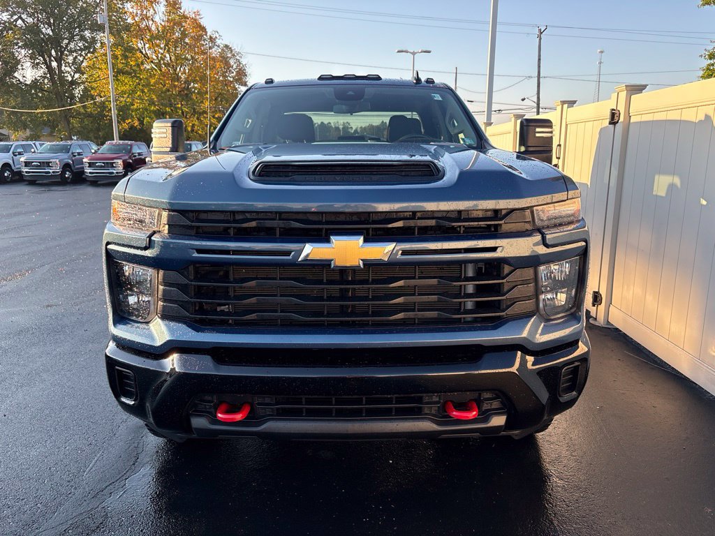 Used 2024 Chevrolet Silverado 2500 Custom w/ Custom Convenience Package AWD/4WD image 5
