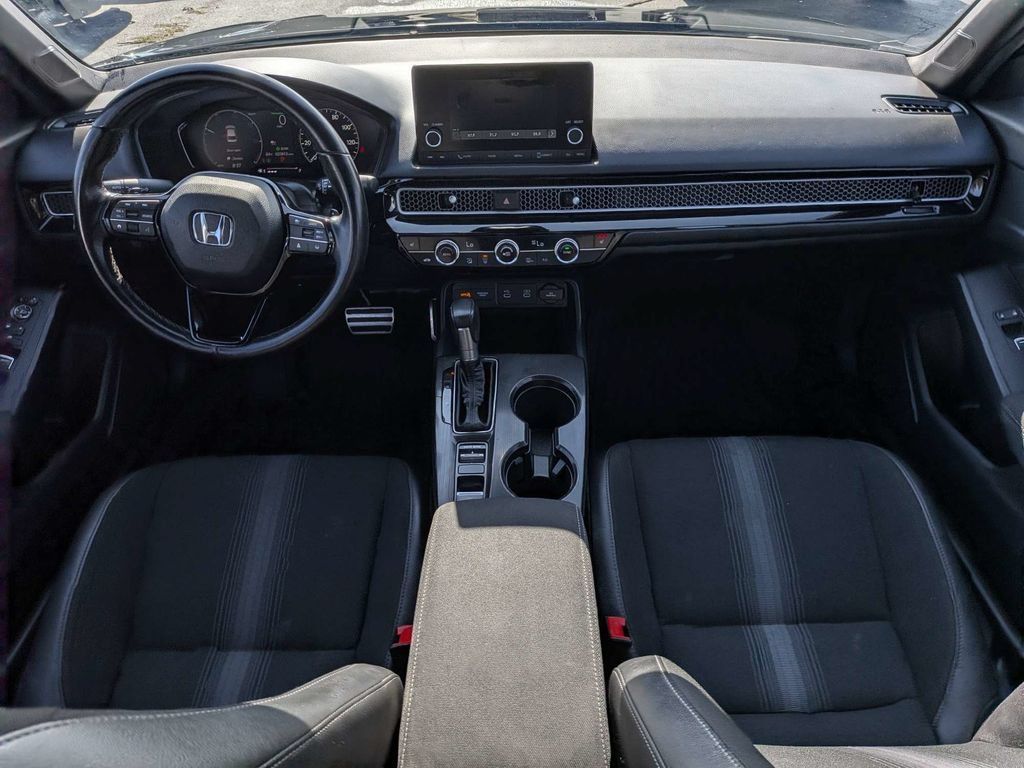 Used 2025 Honda Civic Sport image 14