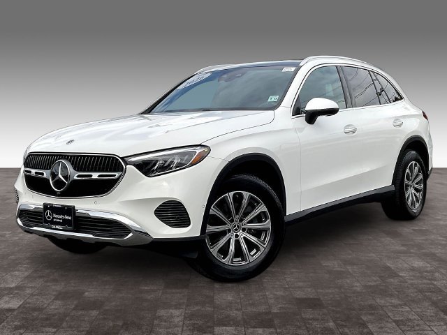 Used 2026 Mercedes-Benz GLC 300 4MATIC image 3