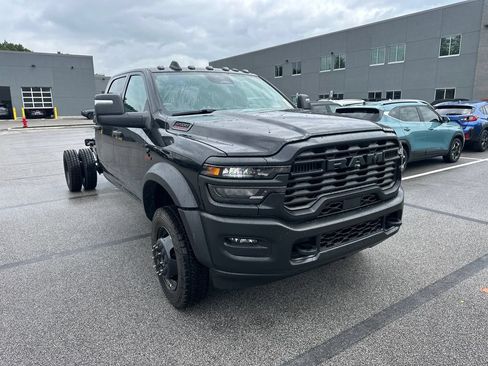 New 2026 RAM 5500 Tradesman AWD/4WD image 4