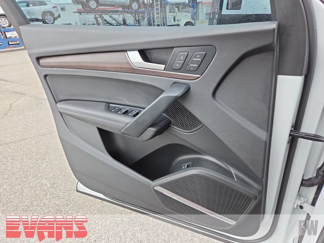Used 2023 Audi Q5 2.0T Premium Plus AWD/4WD image 19