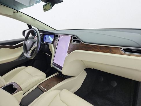Used 2018 Tesla Model X 75D AWD/4WD image 25