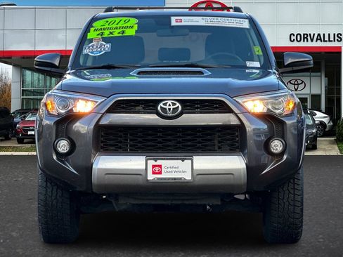 Used 2019 Toyota 4Runner TRD Off-Road image 9