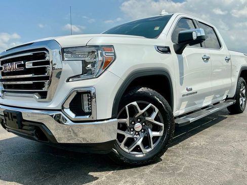 Used 2021 GMC Sierra 1500 SLT AWD/4WD image 3
