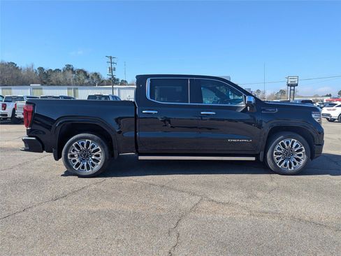 New 2026 GMC Sierra 1500 Denali Ultimate AWD/4WD image 2